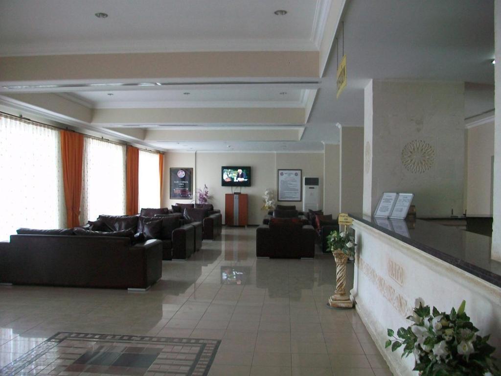 Bato Thermal Hotel Batman Exterior photo